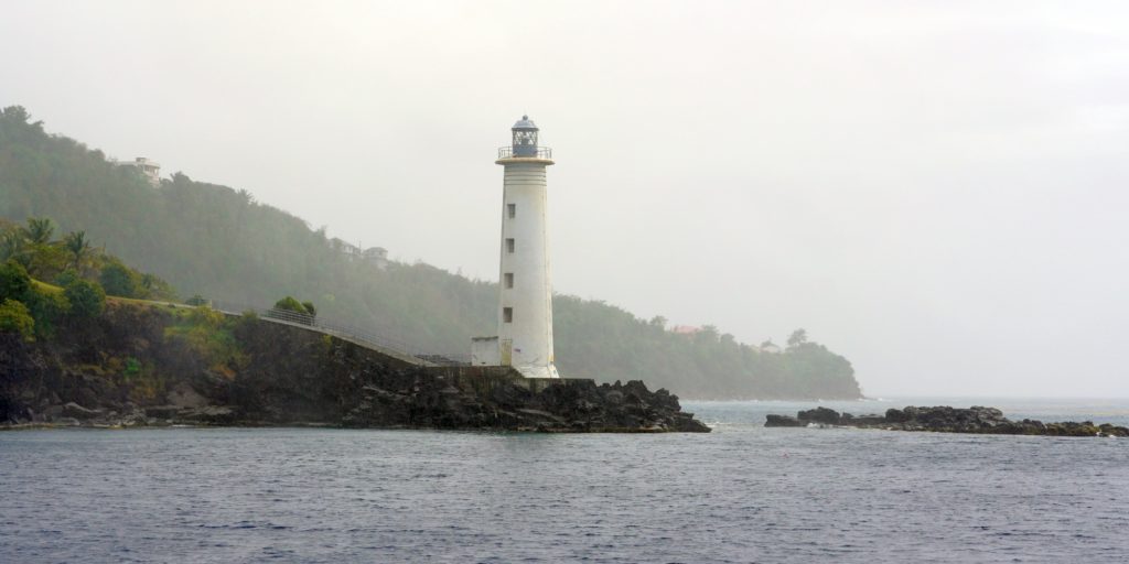 Der Leuchtturm an Pointe Vieux Fort.